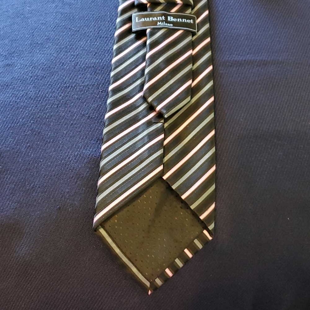 Striped tie - Picture 4 of 5
